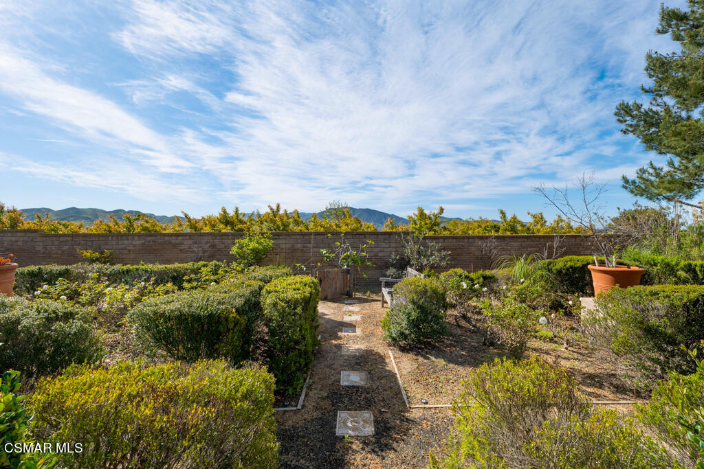 5416 Calarosa Ranch Road Camarillo, CA 93012 - Photo 51 of 59 5416 Calarosa Ranch Rd - HsHProd-72