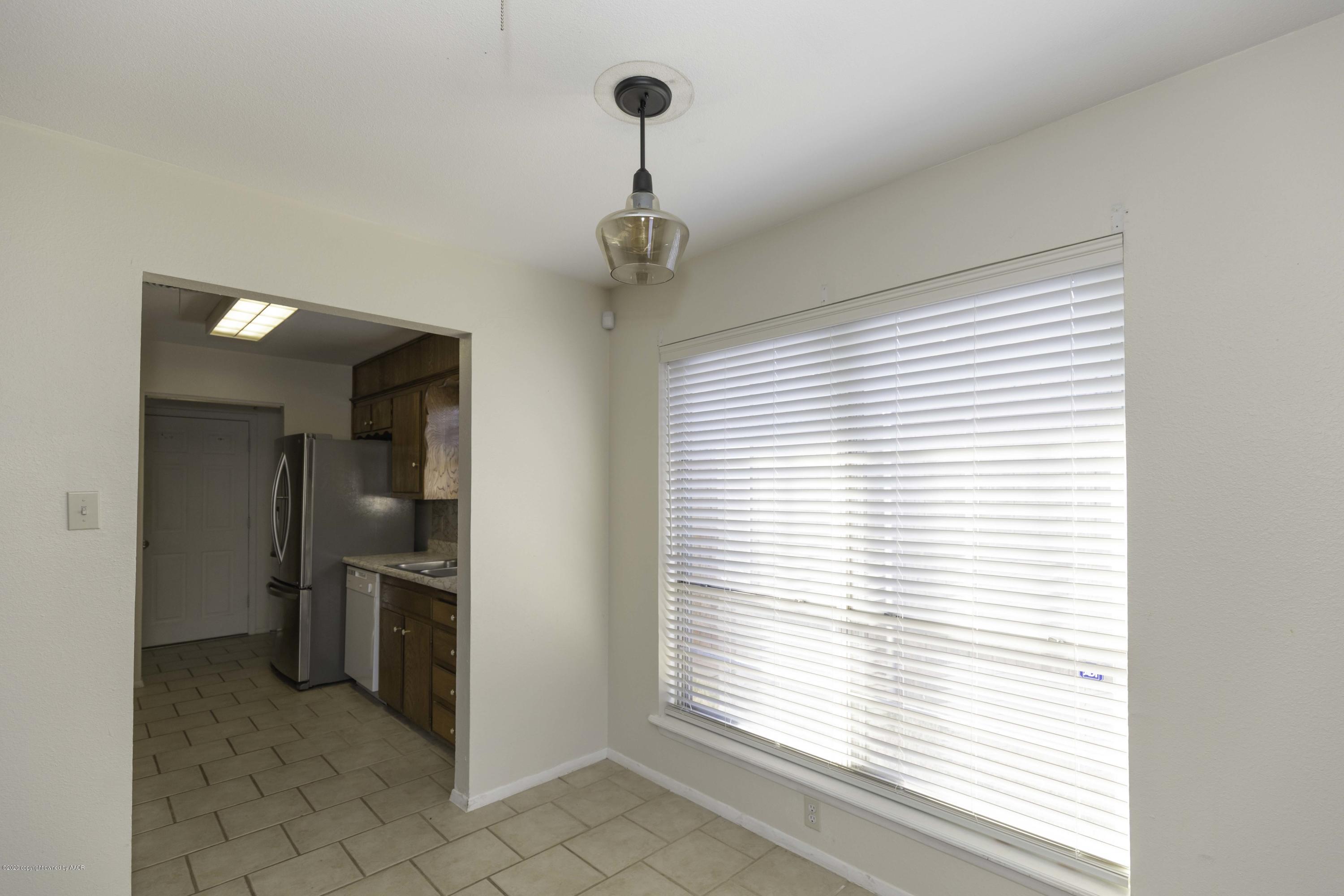 5124 Royce Drive Amarillo, TX 79110 - Photo 11 of 40 DINING VIEW 1