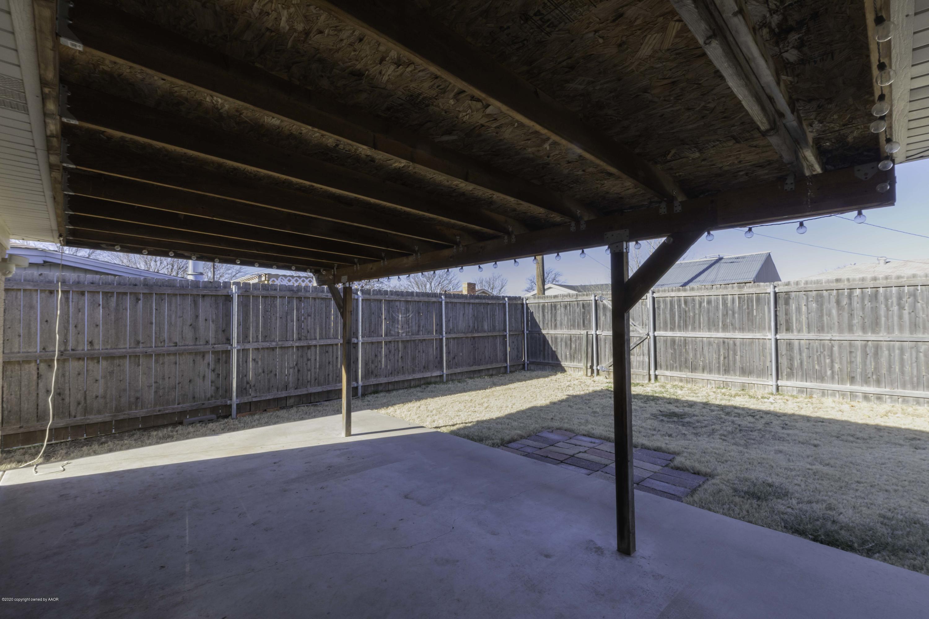 5124 Royce Drive Amarillo, TX 79110 - Photo 36 of 40 PATIO VIEW 2