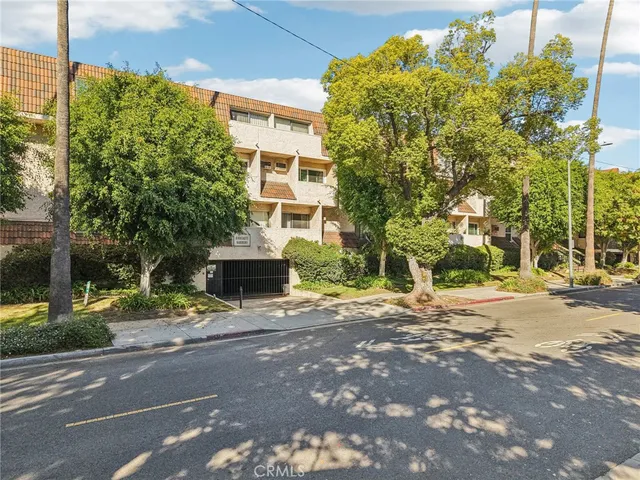 $650,000 | 409 Burchett Street, Unit 210, Glendale, CA 91203