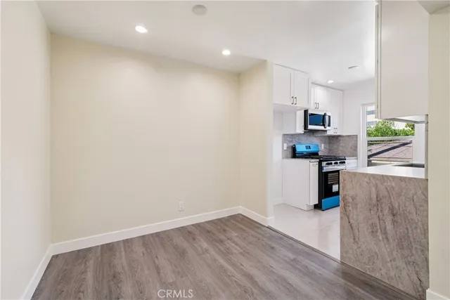 $650,000 | 409 Burchett Street, Unit 210, Glendale, CA 91203