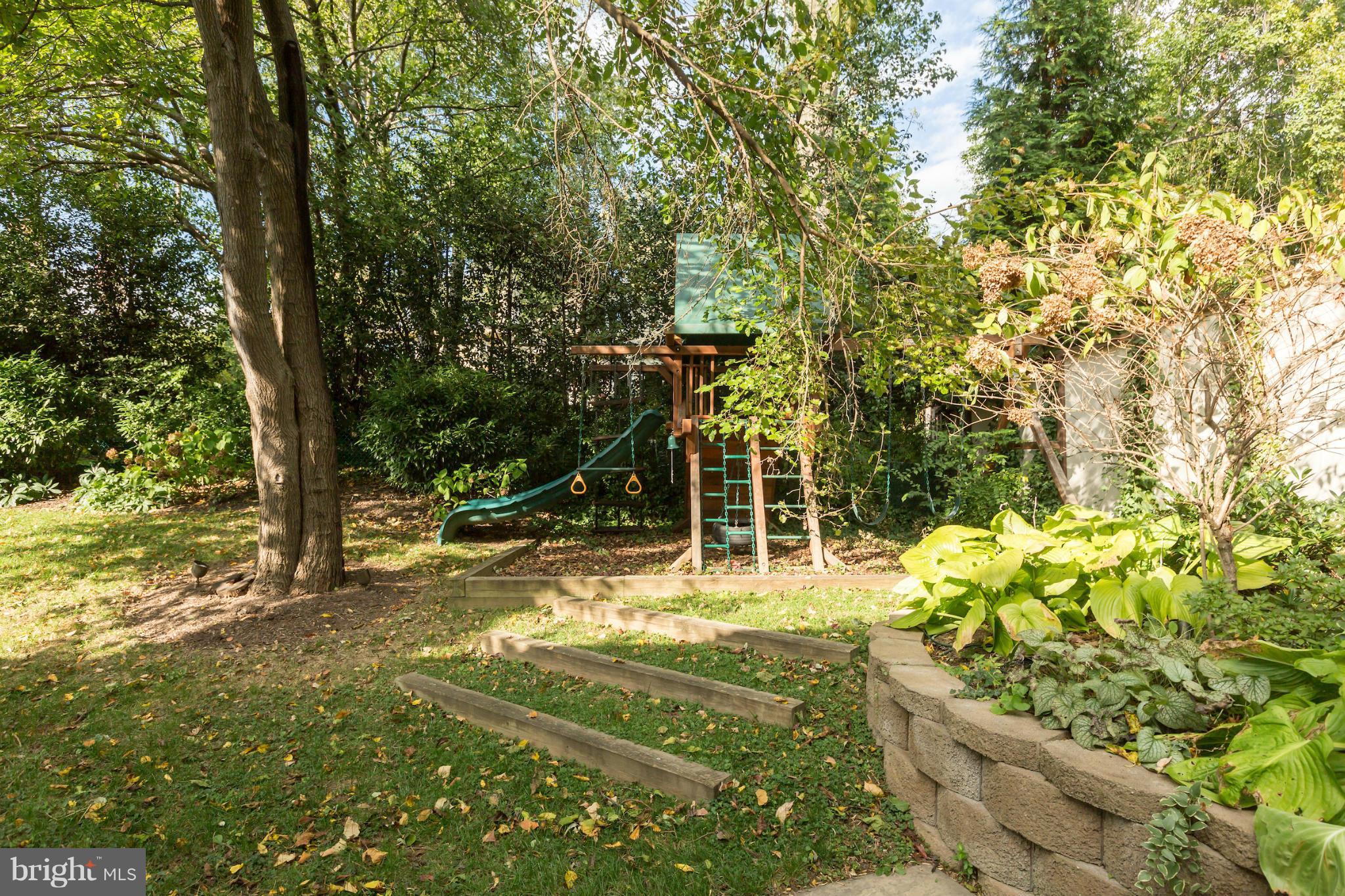 3115 Appleton Street Northwest Washington, DC 20008 - Photo 27 of 28 Play Area