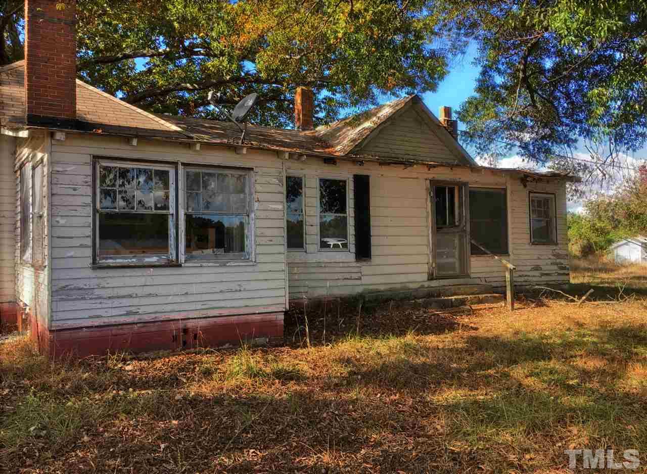817 Perry Curtis Road Zebulon, NC 27597 - Photo 3 of 9 Gallery Image 3