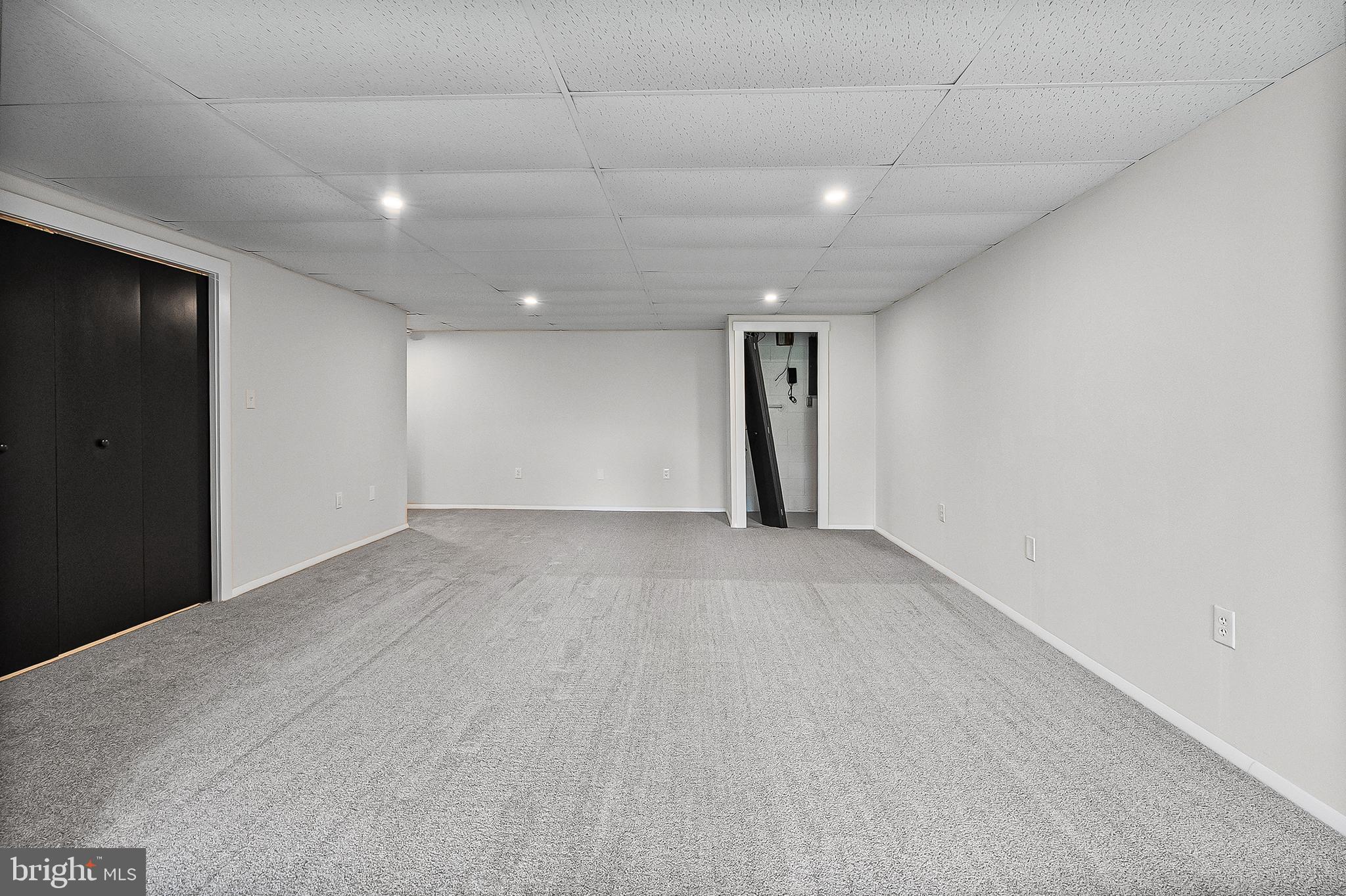909 Olive Branch Court Edgewood, MD 21040 - Photo 29 of 36 a view of an empty room with a window