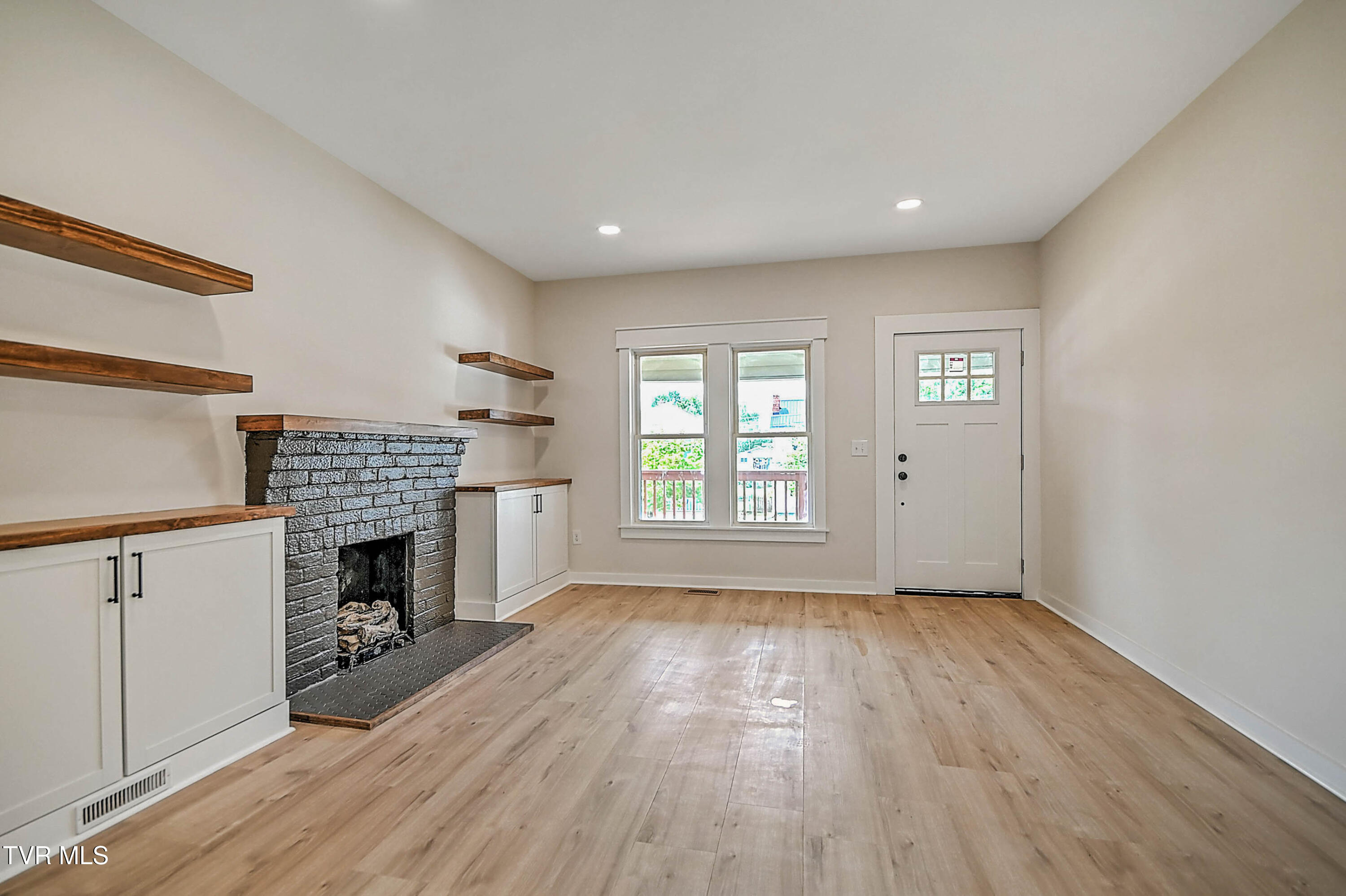 617 Prince Street Bristol, VA 24201 - Photo 40 of 40 617 Prince LG