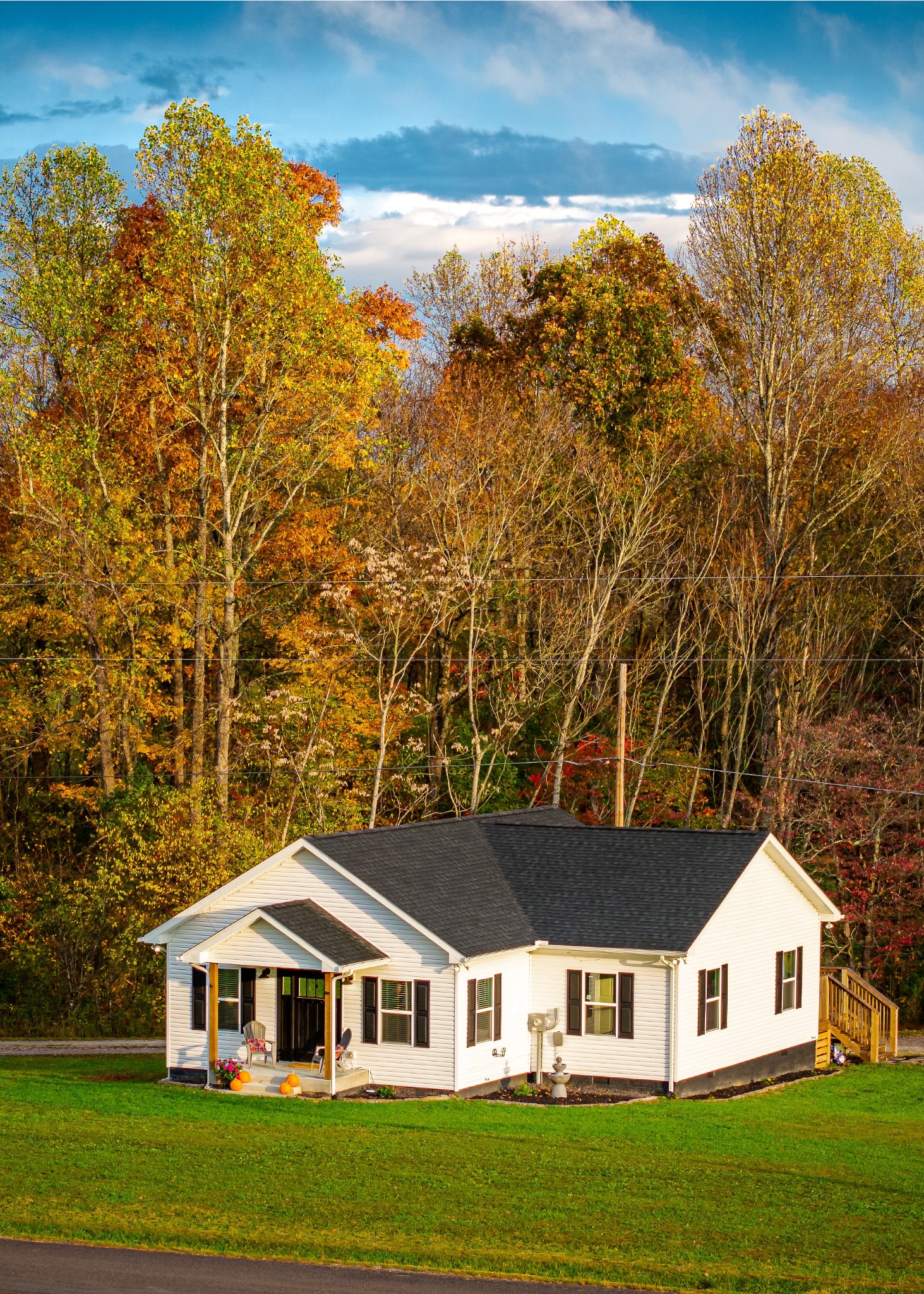 1560 Old W Point Road Smithville, TN 37166 - Photo 4 of 32 Gallery Image 4