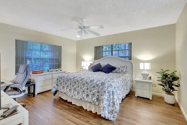 $1,800 | 5840 Summerfield Court, Fort Pierce, FL 34982