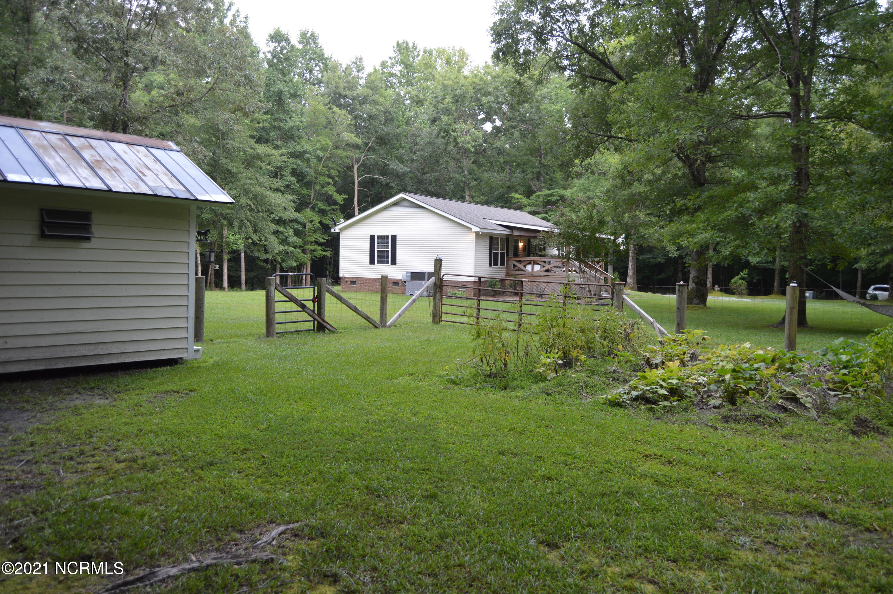 465 Keysville Road Washington, NC 27889 - Photo 35 of 66 DSC_0114