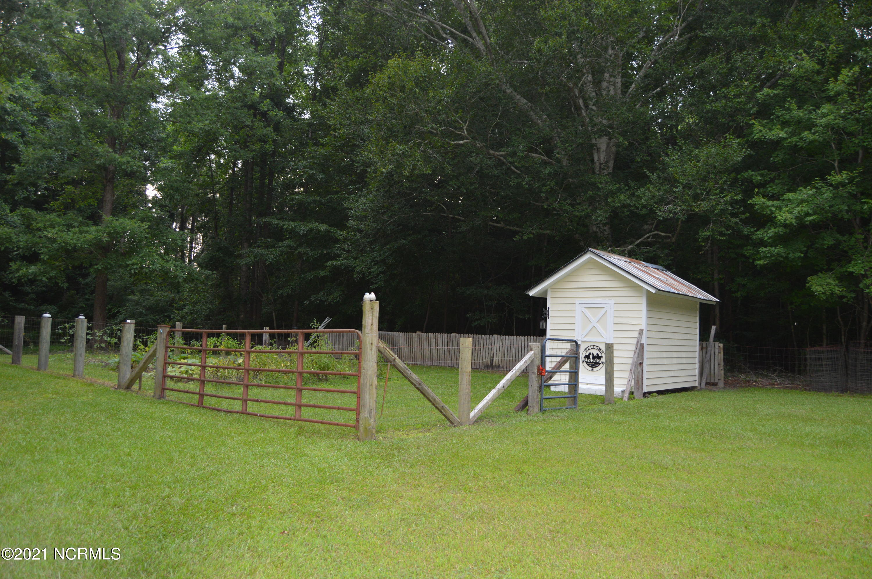 465 Keysville Road Washington, NC 27889 - Photo 37 of 66 DSC_0116