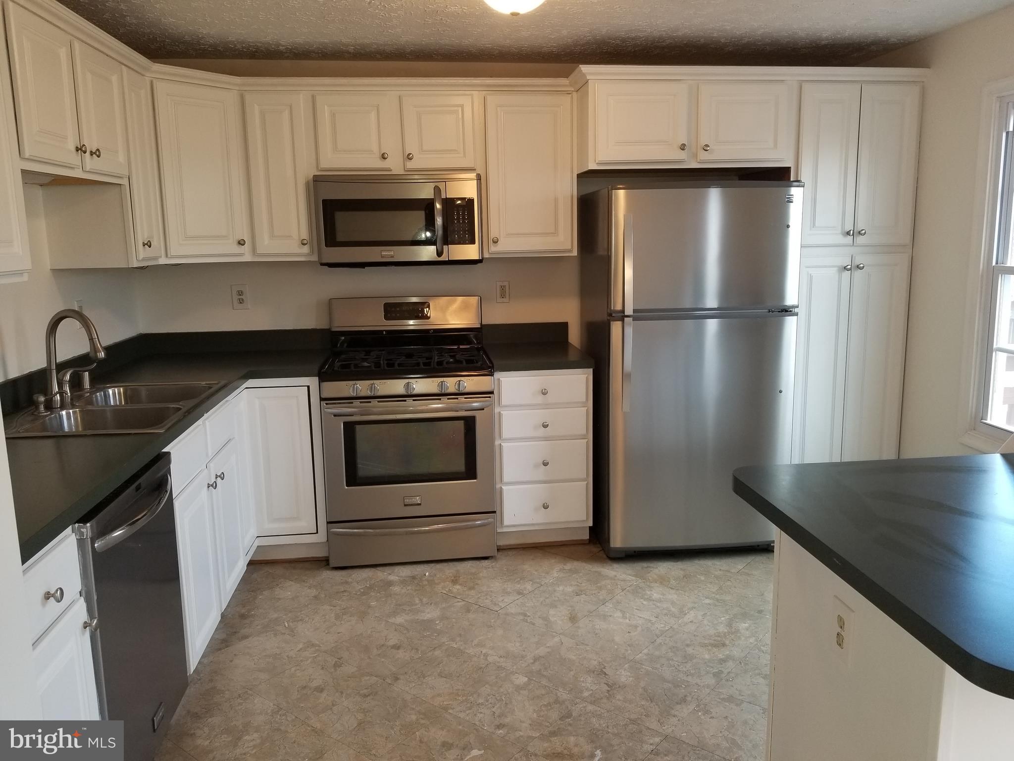 2491 Warm Spring Way Odenton, MD 21113 - Photo 10 of 29 Gallery Image 10