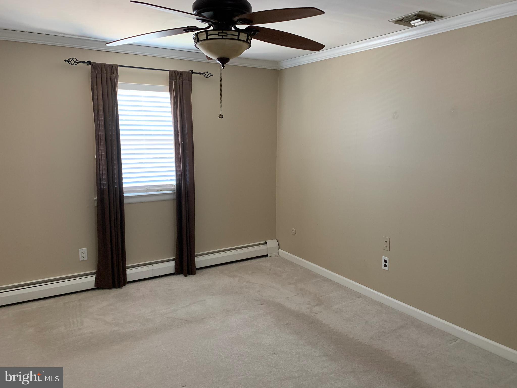 3589 Brookview Road Philadelphia, PA 19154 - Photo 13 of 20 Gallery Image 13