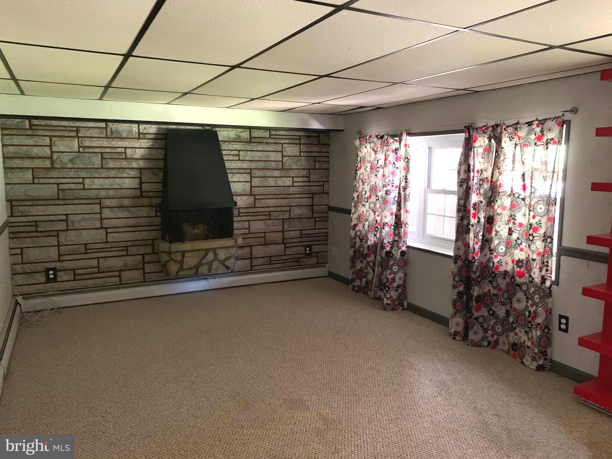 3589 Brookview Road Philadelphia, PA 19154 - Photo 18 of 20 Finished basement