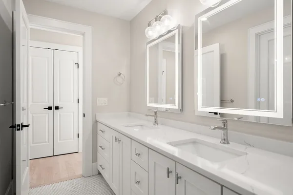 $3,195,000 | 620 High Rock Street, Needham, MA 02492