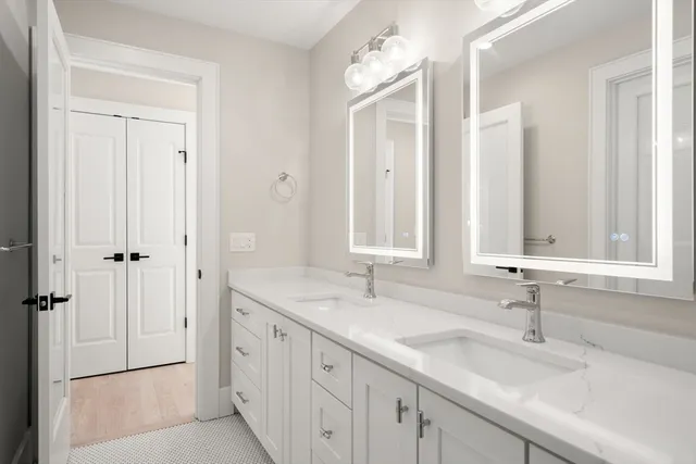 $3,195,000 | 620 High Rock Street, Needham, MA 02492