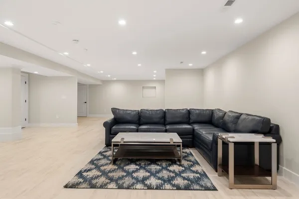 $3,195,000 | 620 High Rock Street, Needham, MA 02492