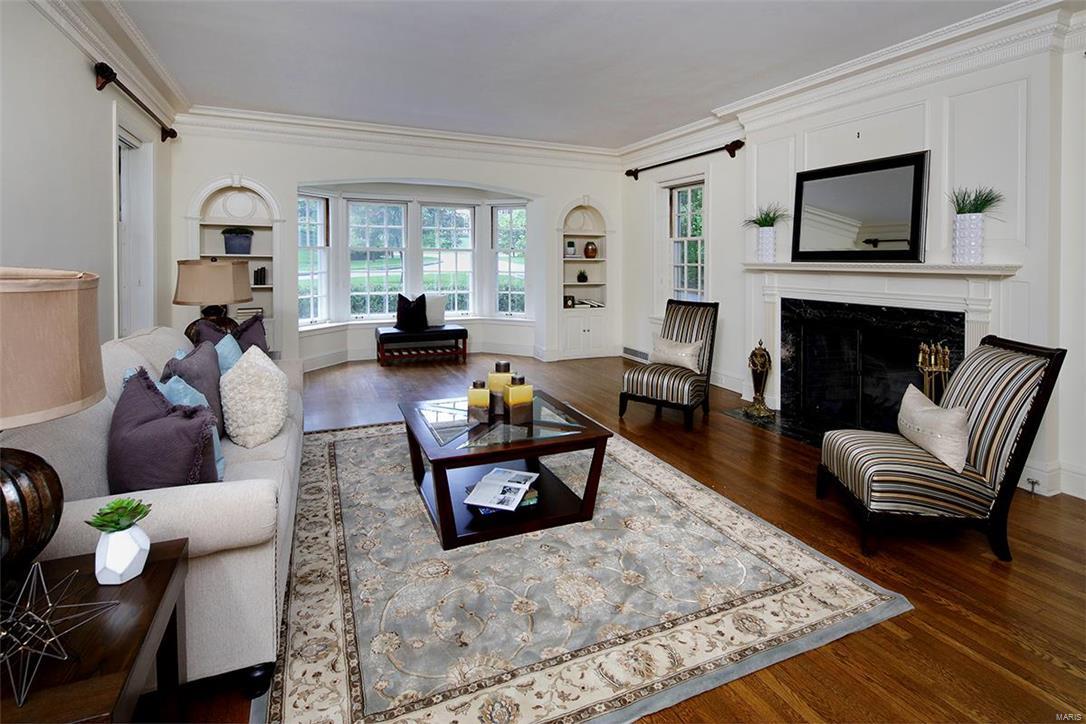 28 Dromara Road Ladue, MO 63124 - Photo 3 of 17 Gallery Image 3