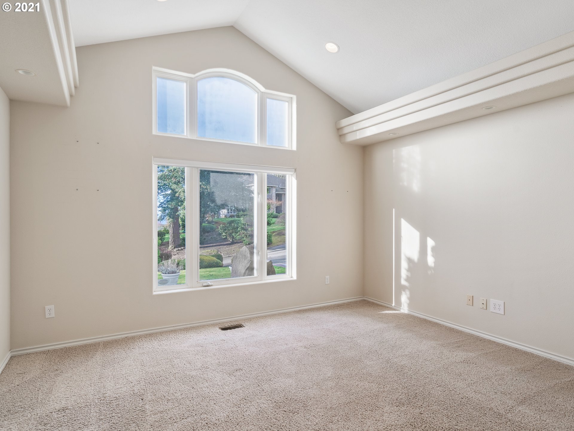10811 Southeast Idleman Road Happy Valley, OR 97086 - Photo 22 of 31 Gallery Image 22