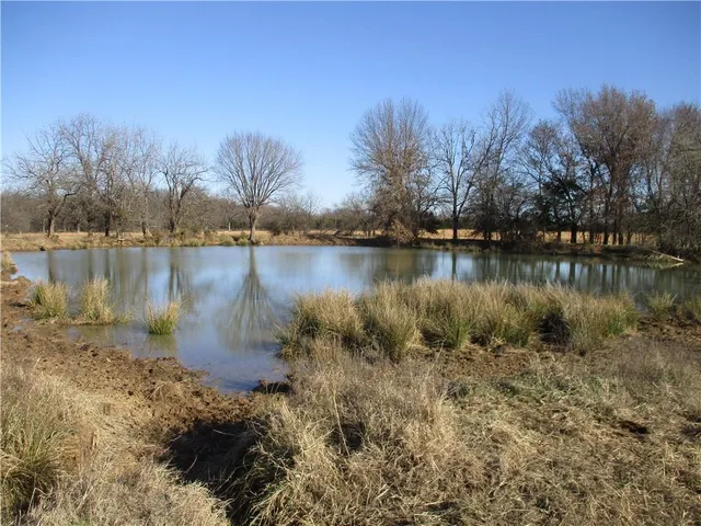 $1,000,000 | 5484 Southwest 40th Street, Columbus, KS 66725