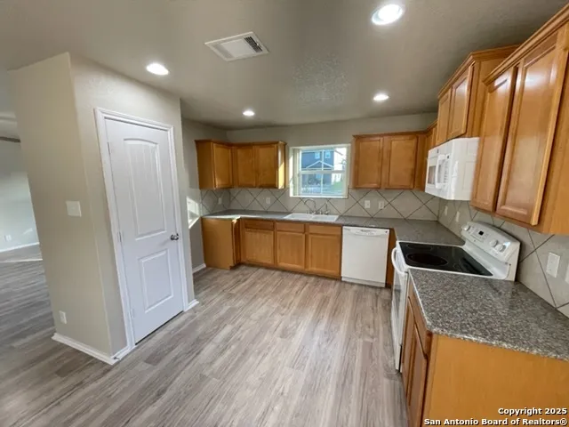 $1,545 | 5735 Spanish Flat, San Antonio, TX 78222