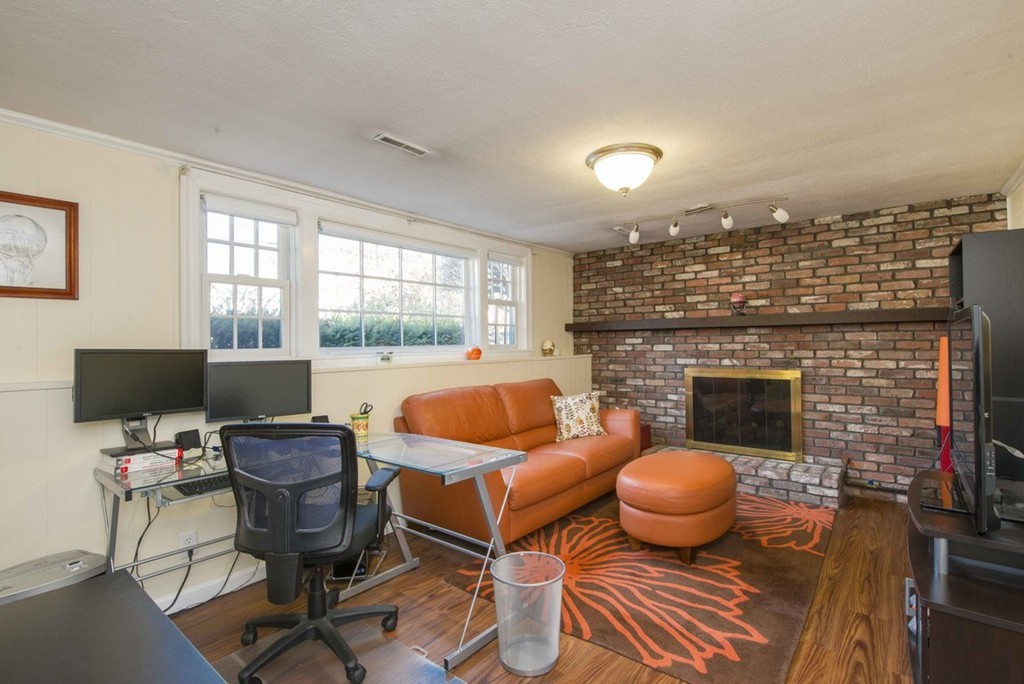 200 Robert Road Dedham, MA 02026 - Photo 18 of 25 Gallery Image 18