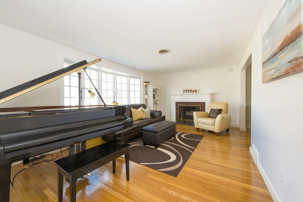 200 Robert Road Dedham, MA 02026 - Photo 2 of 25 Gallery Image 2