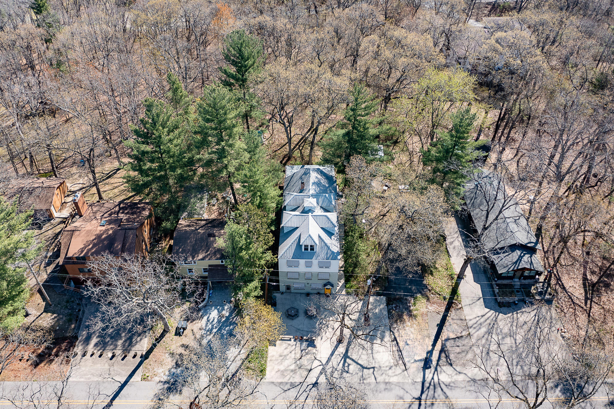 33 Lake Shore County Road Beverly Shores, IN 46301 - Photo 47 of 59 2054x1368