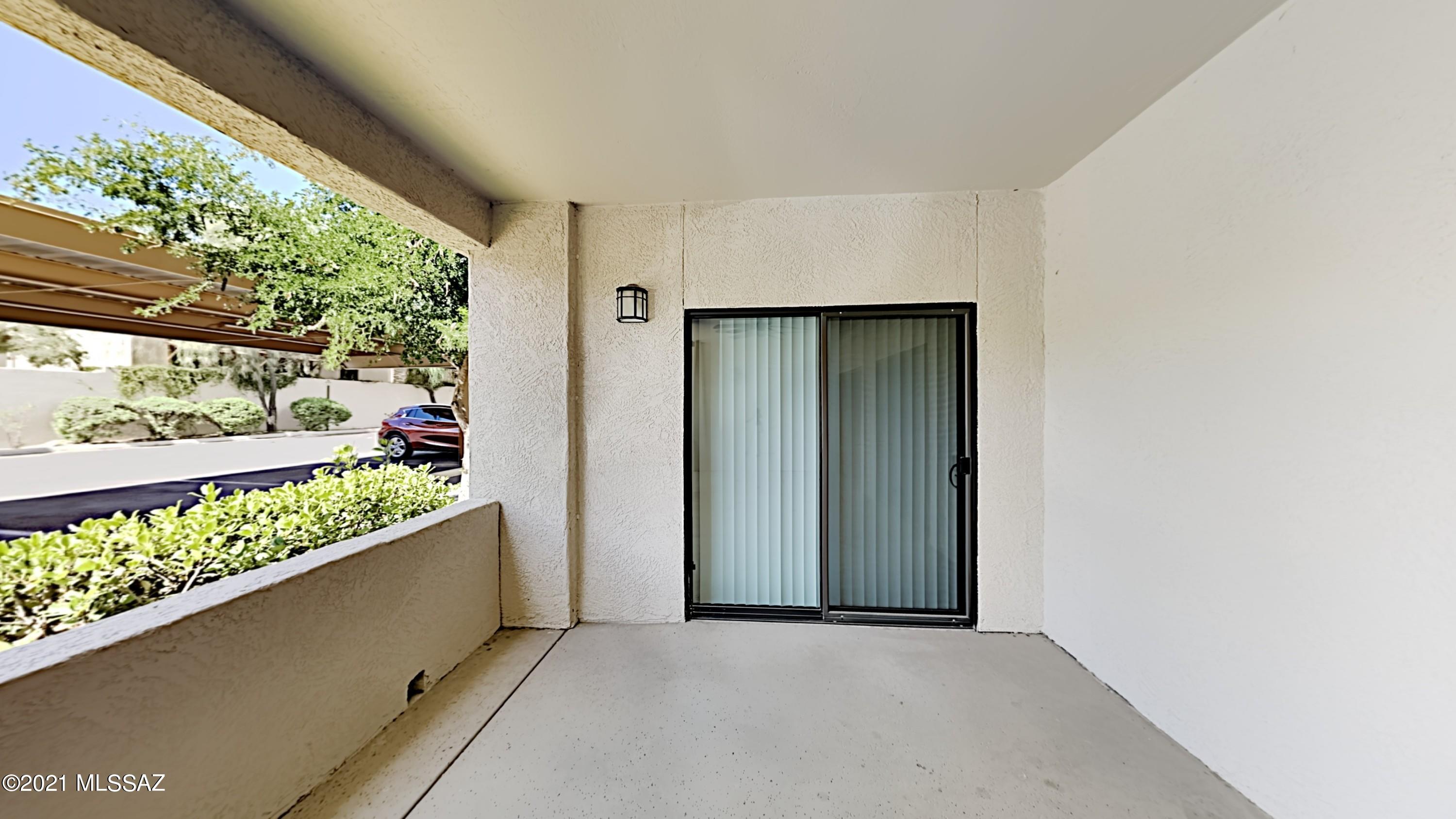 2550 East River Road Tucson, AZ 85718 - Photo 20 of 22