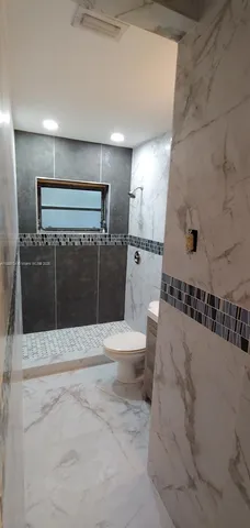 $3,500 | 5770 Southwest 62nd Terrace, Miami, FL 33143