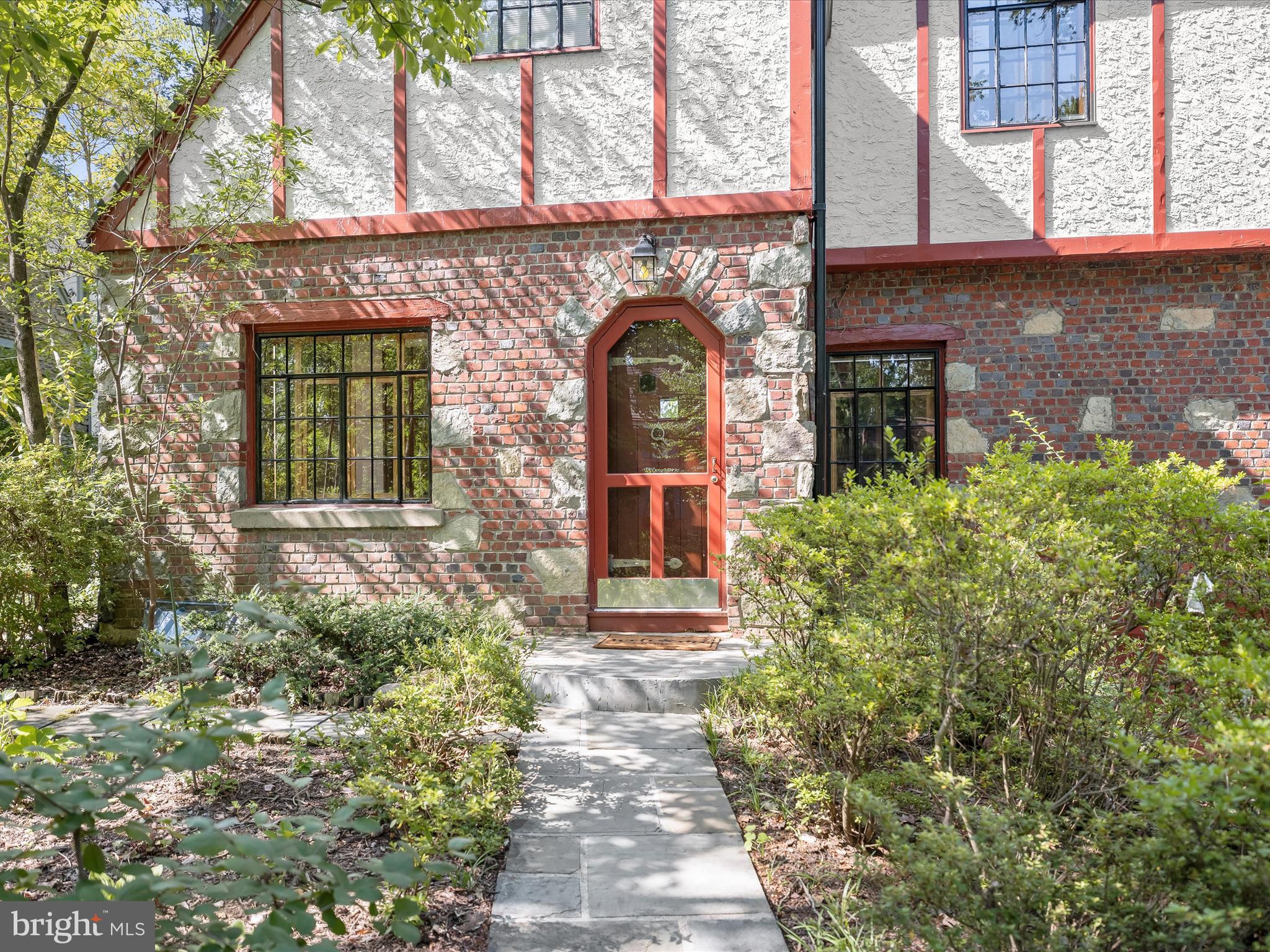 Located in highly coveted Woodhaven!