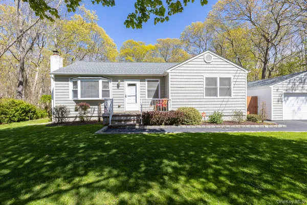 $475,000 | 17 Biltmore Drive, Mastic Beach, NY 11951