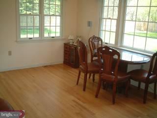 8 Quaker Road West Windsor, NJ 08550 - Photo 5 of 6 Gallery Image 5