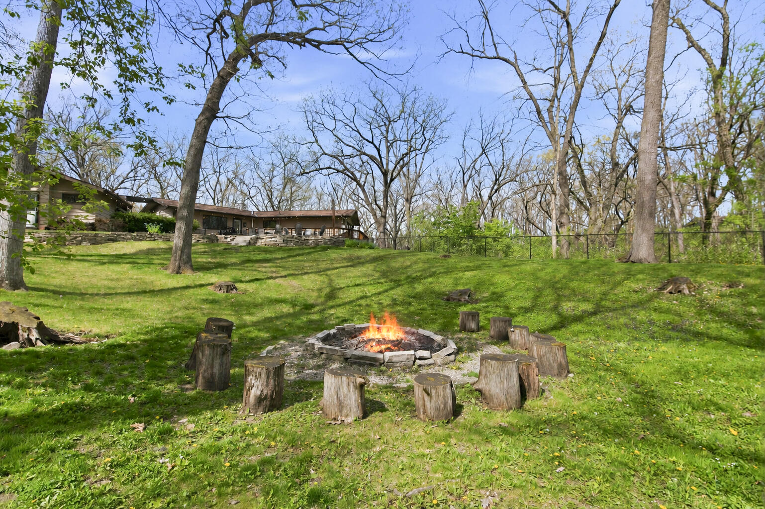 2028 Hillside Court Delafield, WI 53018 - Photo 21 of 55 Hillside-Final-20
