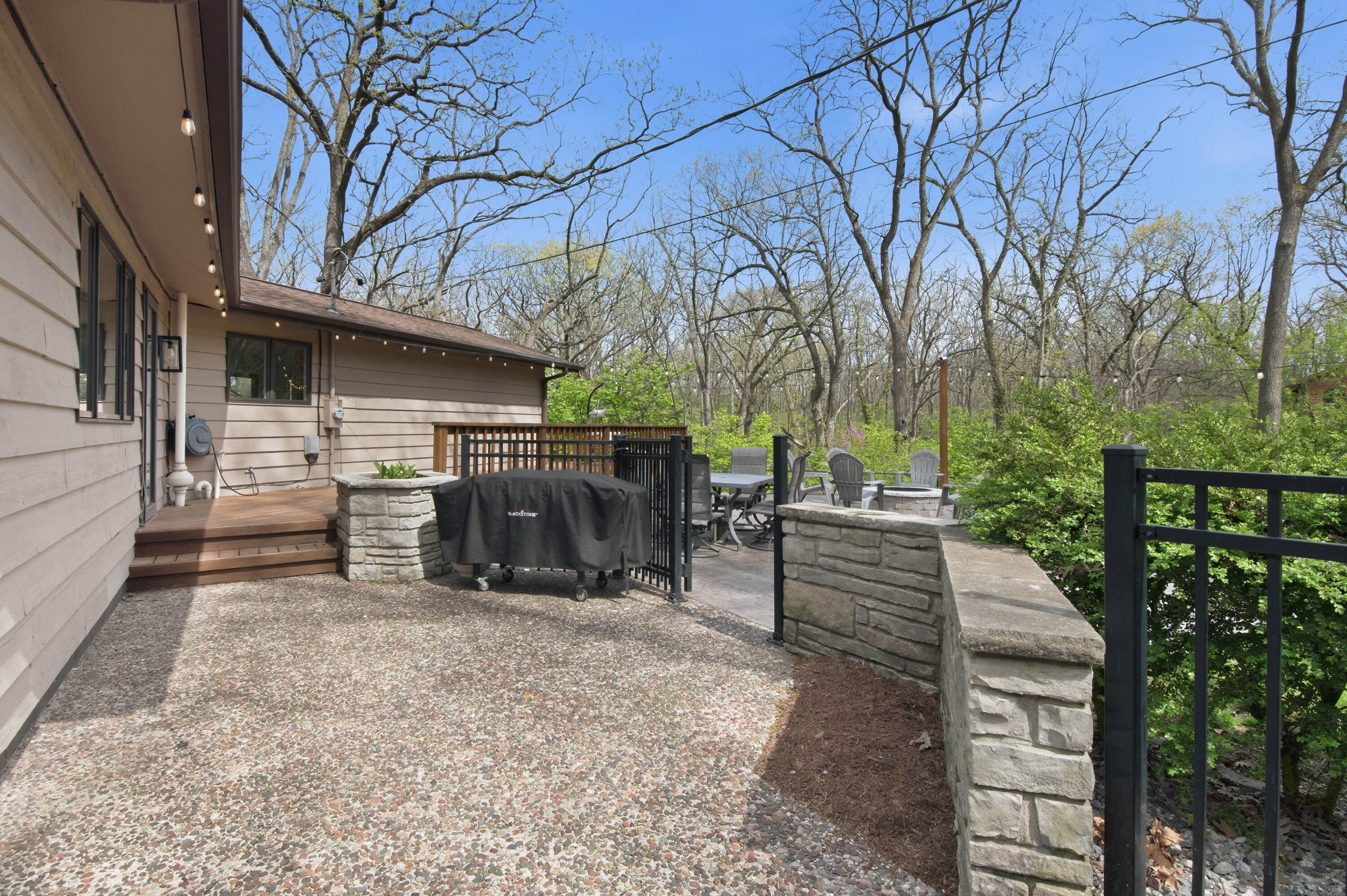 2028 Hillside Court Delafield, WI 53018 - Photo 37 of 55 Hillside-Final-36