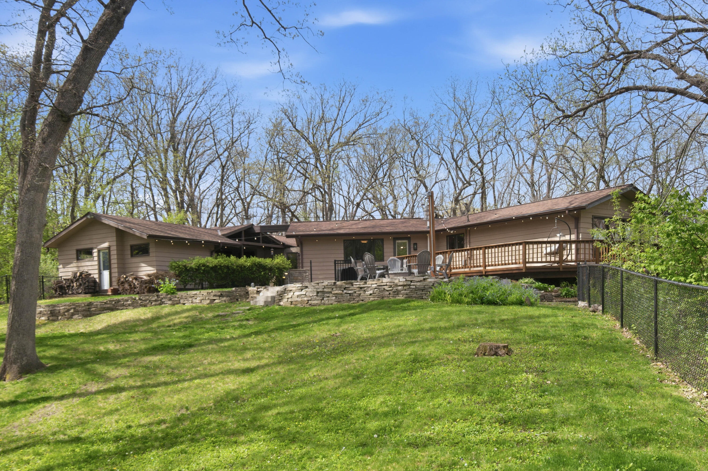 2028 Hillside Court Delafield, WI 53018 - Photo 43 of 55 Hillside-Final-42