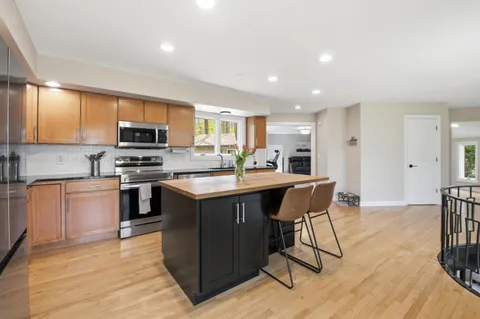 $749,000 | 2028 Hillside Court, Delafield, WI 53018