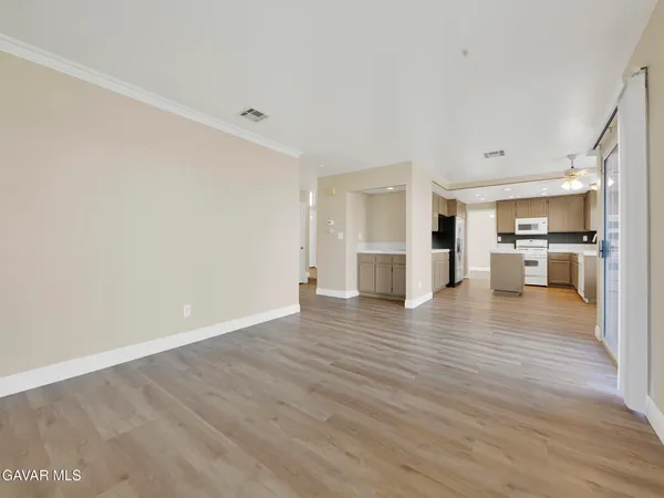 $3,499 | 3201 Angeleno Place, Palmdale, CA 93551