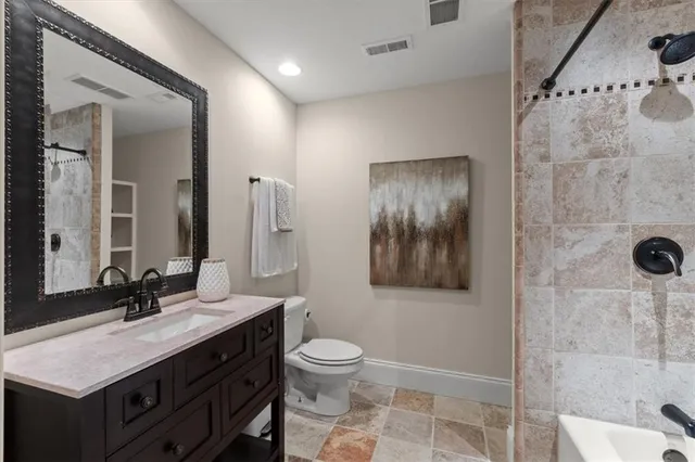 $1,800,000 | 2343 North 600 Road, Edgerton, KS 66021