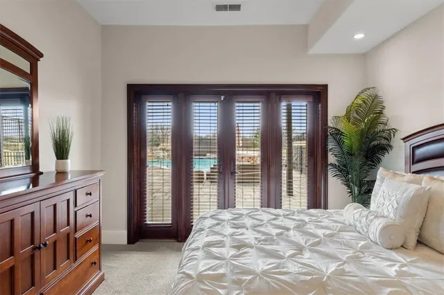 $1,800,000 | 2343 North 600 Road, Edgerton, KS 66021