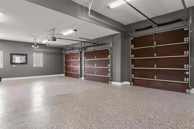 $1,800,000 | 2343 North 600 Road, Edgerton, KS 66021