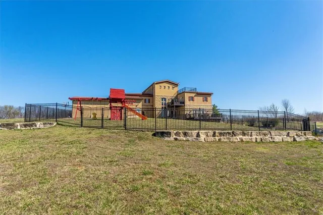 $1,800,000 | 2343 North 600 Road, Edgerton, KS 66021