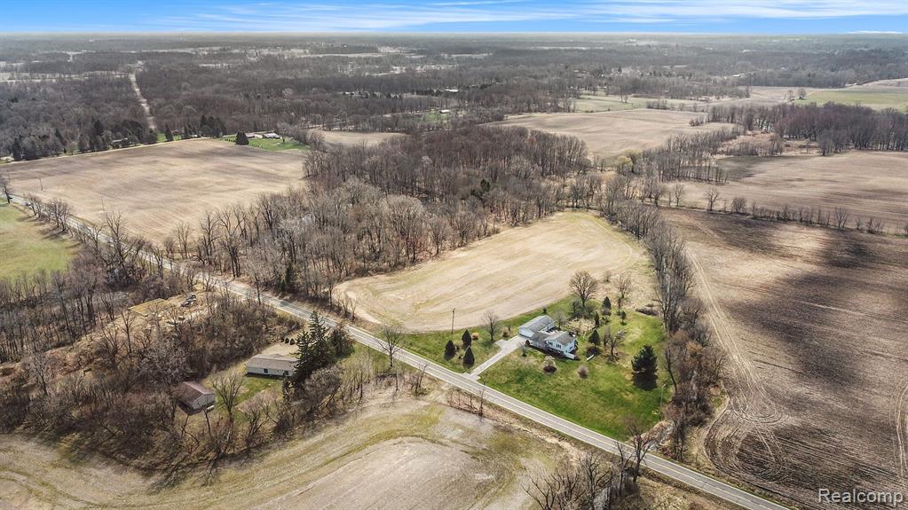 4896 Beard Road Byron, MI 48418 - Photo 36 of 43