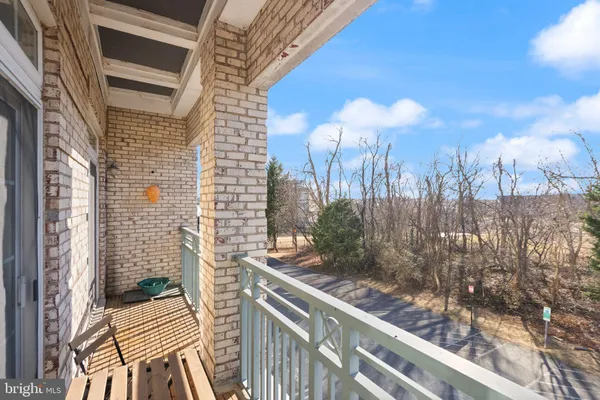 $400,000 | 810 Belmont Bay Drive, Unit 201, Woodbridge, VA 22191