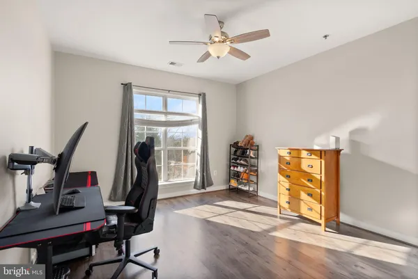 $400,000 | 810 Belmont Bay Drive, Unit 201, Woodbridge, VA 22191