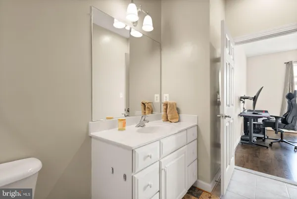 $400,000 | 810 Belmont Bay Drive, Unit 201, Woodbridge, VA 22191