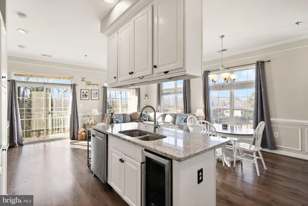 $400,000 | 810 Belmont Bay Drive, Unit 201, Woodbridge, VA 22191