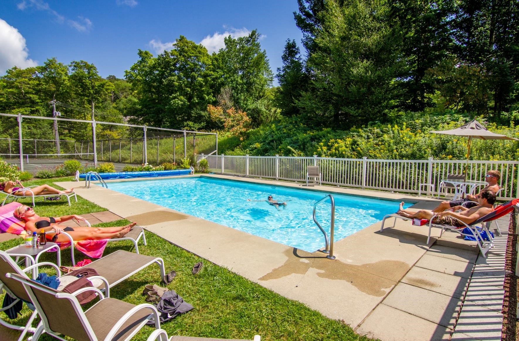 697 East Mountain Road, Unit B2 Killington, VT 05751 - Photo 26 of 33 Gallery Image 26