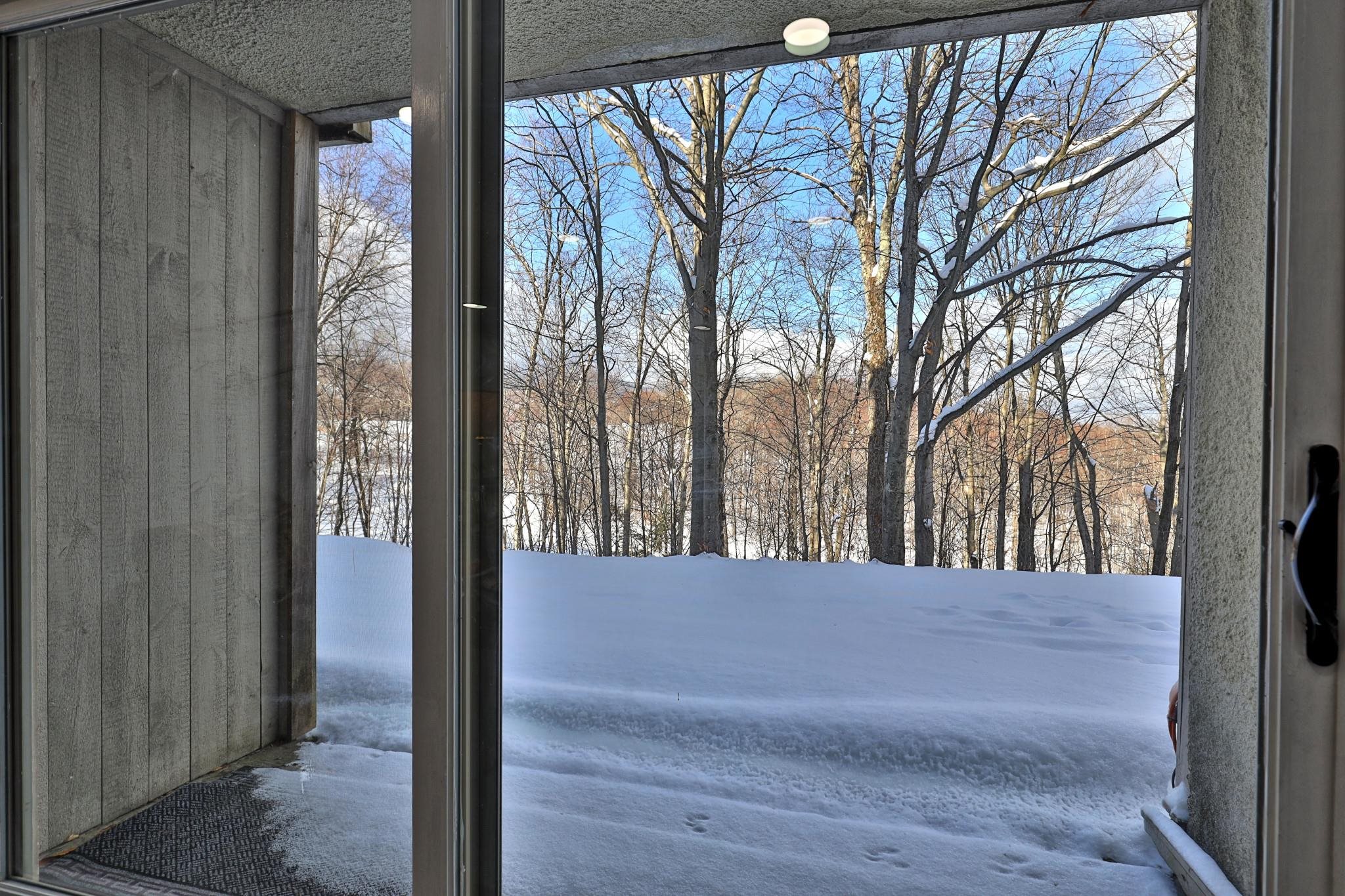 697 East Mountain Road, Unit B2 Killington, VT 05751 - Photo 4 of 33 Gallery Image 4