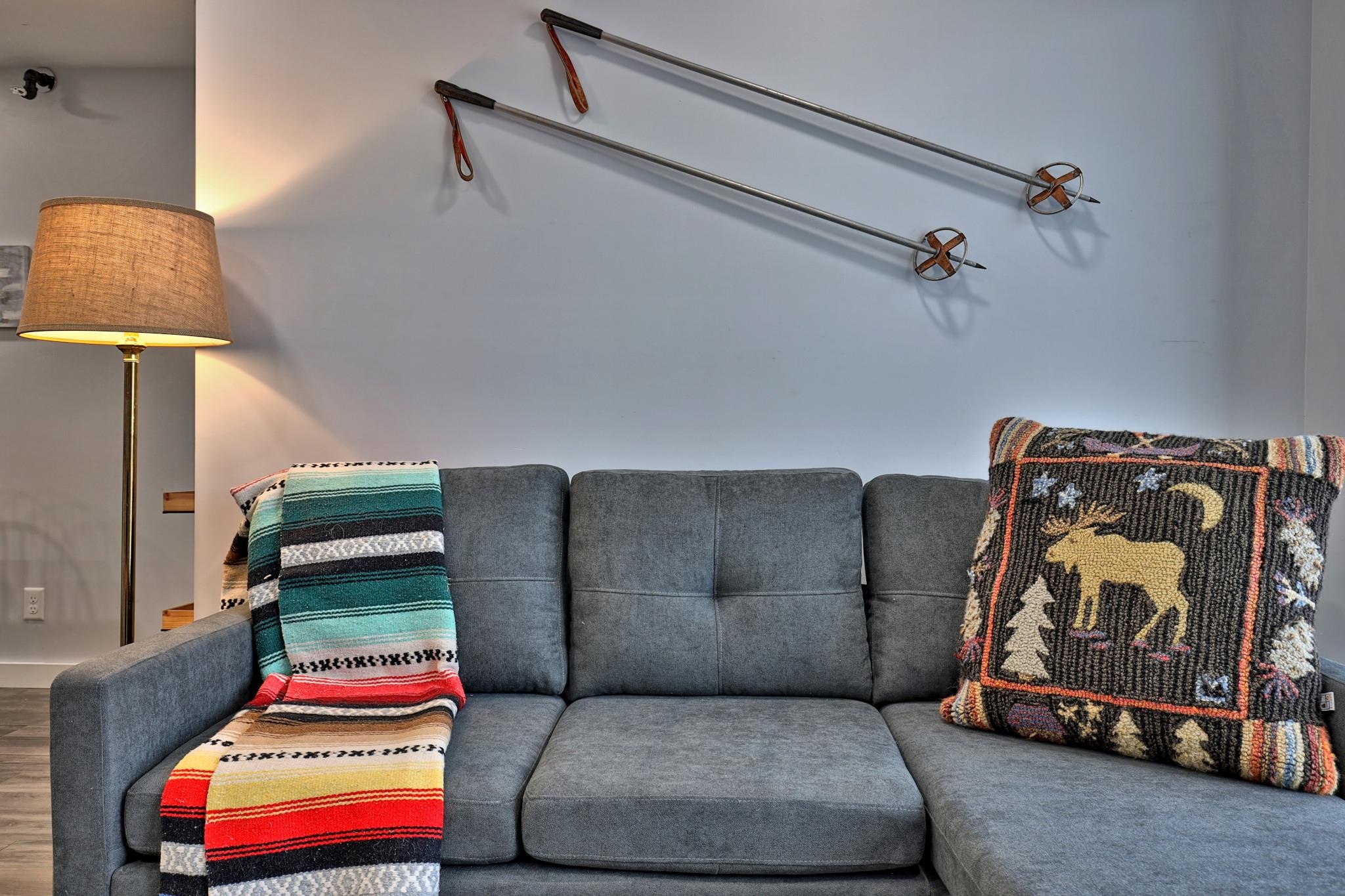 697 East Mountain Road, Unit B2 Killington, VT 05751 - Photo 6 of 33 Gallery Image 6