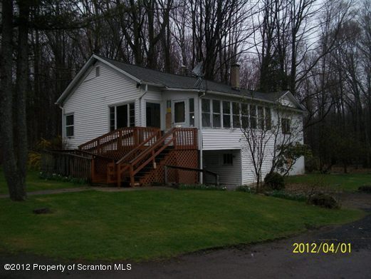 8542 Wimmers Road Moscow, PA 18444 - Photo 1 of 12 Gallery Image 1