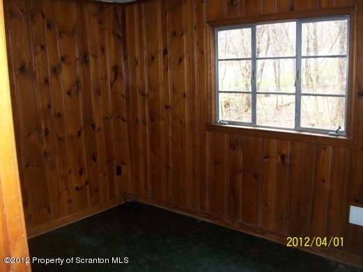 8542 Wimmers Road Moscow, PA 18444 - Photo 8 of 12 Gallery Image 8